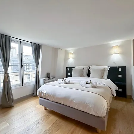 Apartament Saint Germain Des Pres Paryż
