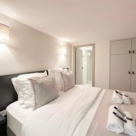 Saint Germain Des Pres Apartment