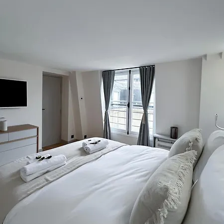 Apartment Saint Germain Des Pres